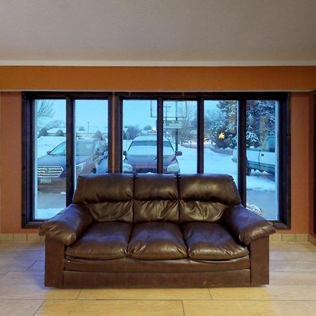 Waconia Inn And Suites Экстерьер фото